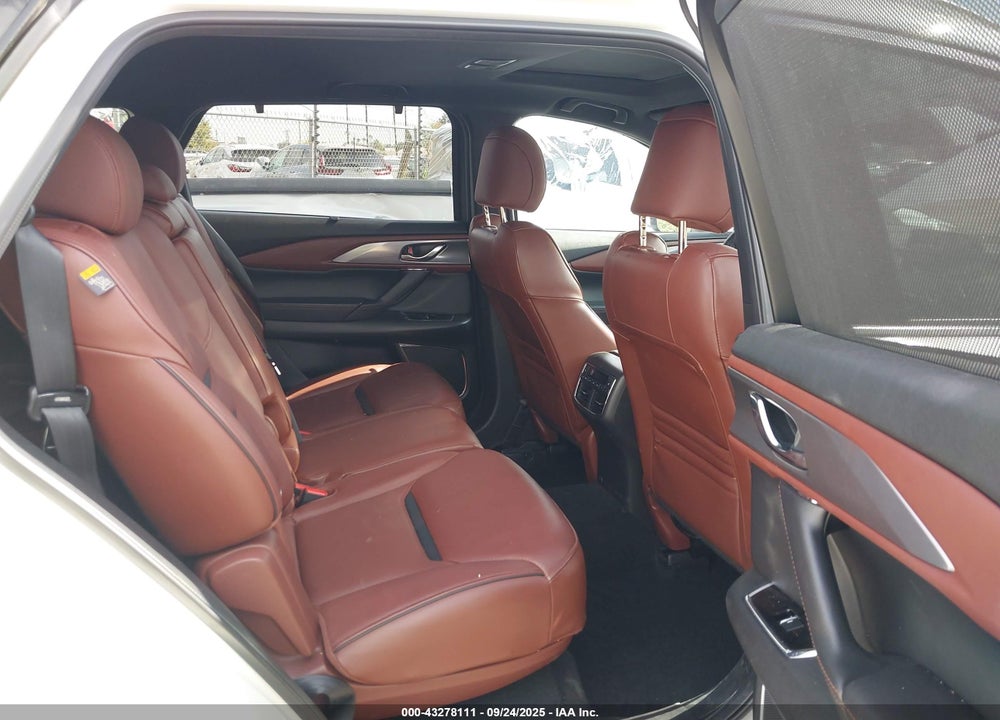 2018 MAZDA CX-9 SIGNATURE VIN: JM3TCBEYXJ0226165