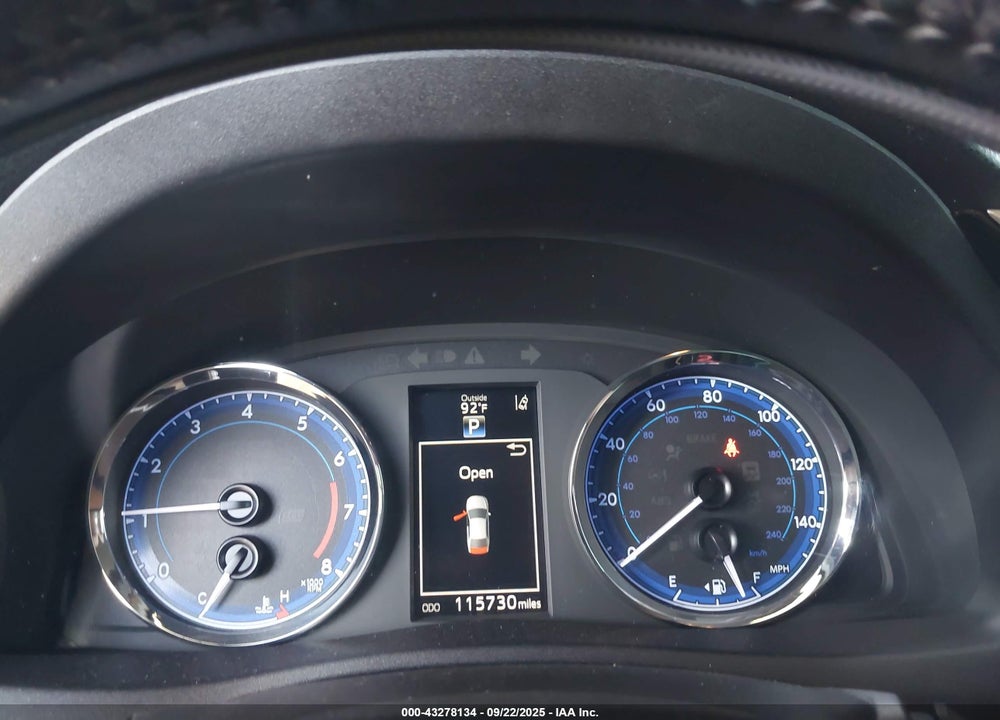 2018 TOYOTA COROLLA VIN: 2T1BURHE9JC113535