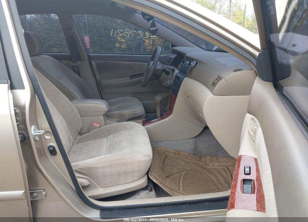 2004 TOYOTA COROLLA LE VIN: 1NXBR32EX4Z221138