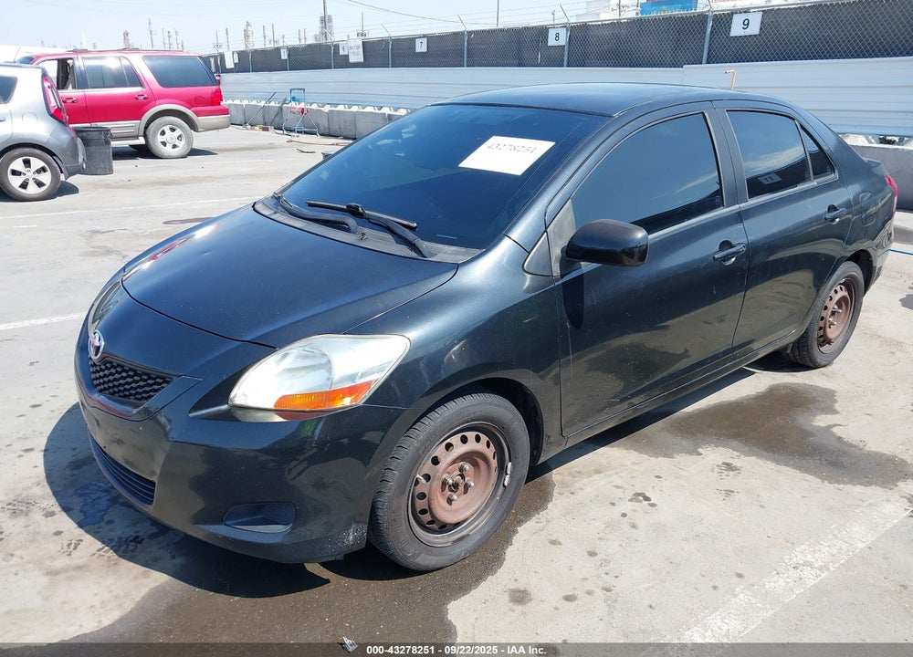 2010 TOYOTA YARIS VIN: JTDBT4K33A4078930