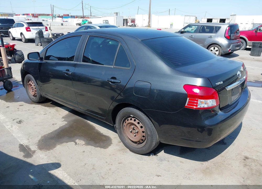 2010 TOYOTA YARIS VIN: JTDBT4K33A4078930