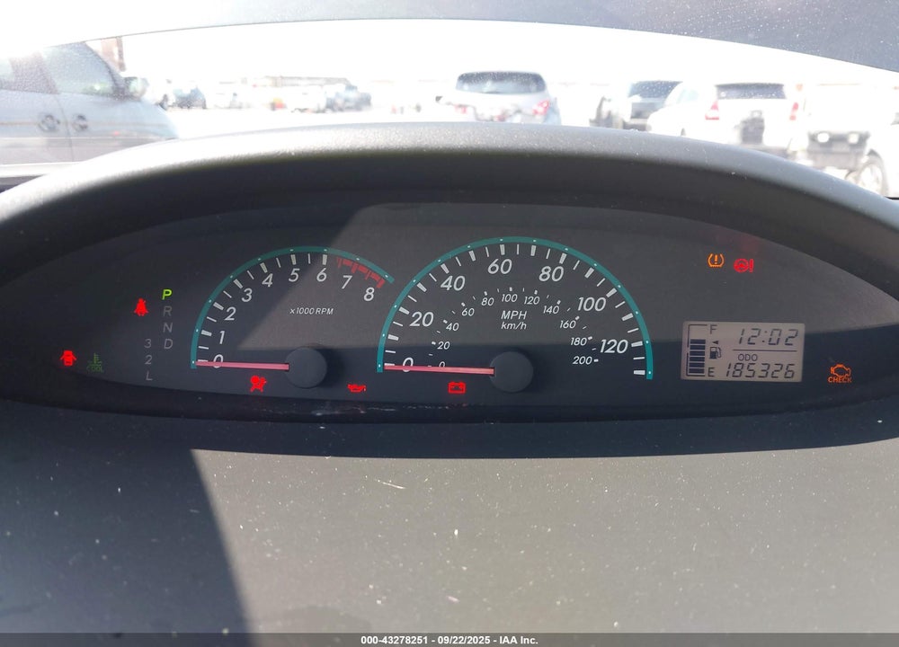 2010 TOYOTA YARIS VIN: JTDBT4K33A4078930