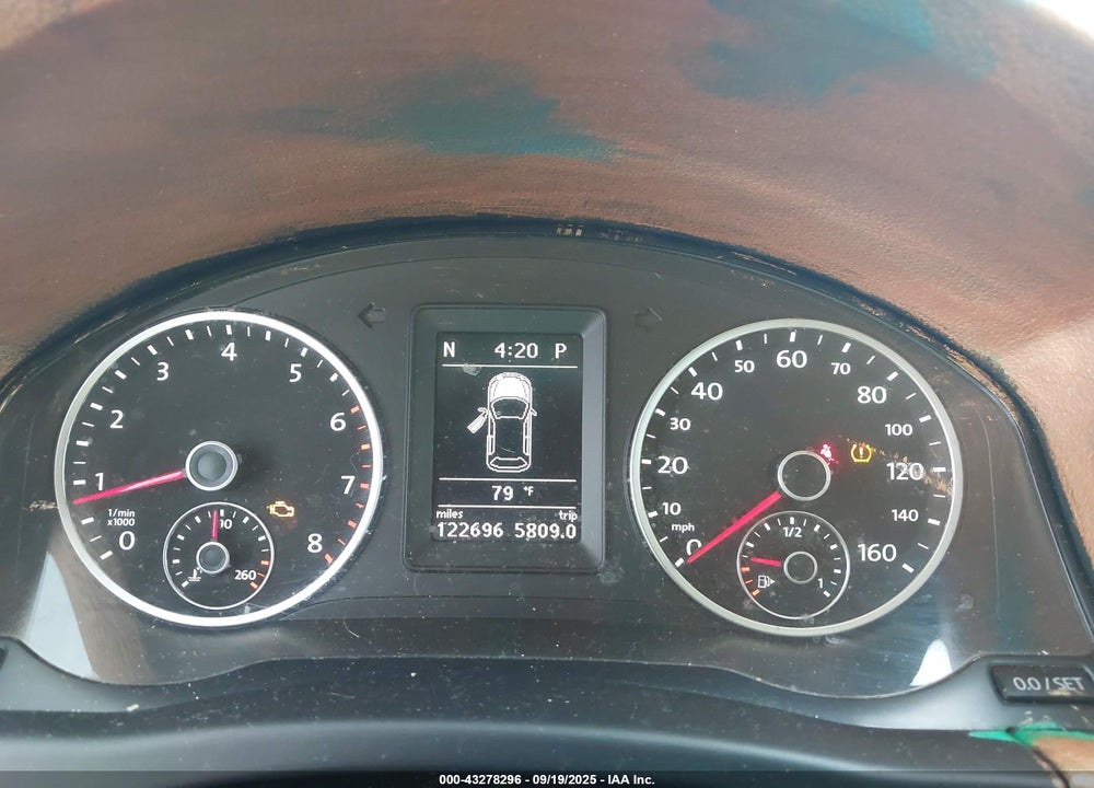 2012 VOLKSWAGEN TIGUAN VIN: WVGBV7AX9CW584992