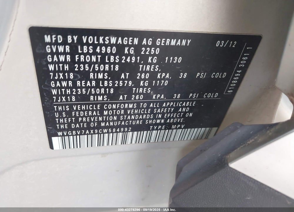 2012 VOLKSWAGEN TIGUAN VIN: WVGBV7AX9CW584992