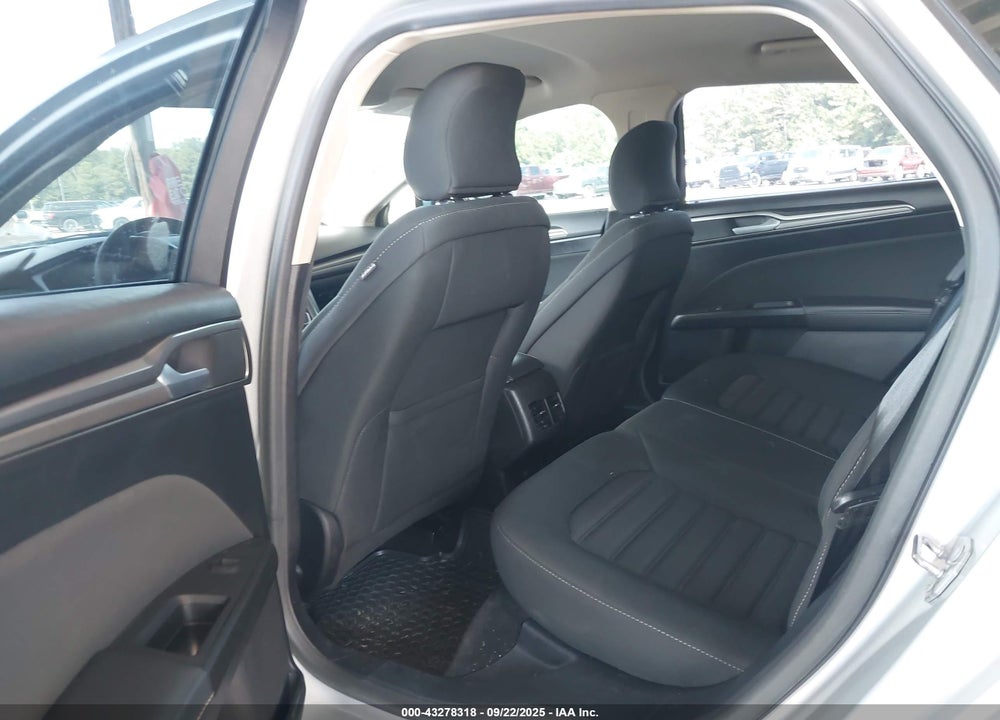 2018 FORD FUSION VIN: 3FA6P0HDXJR164747