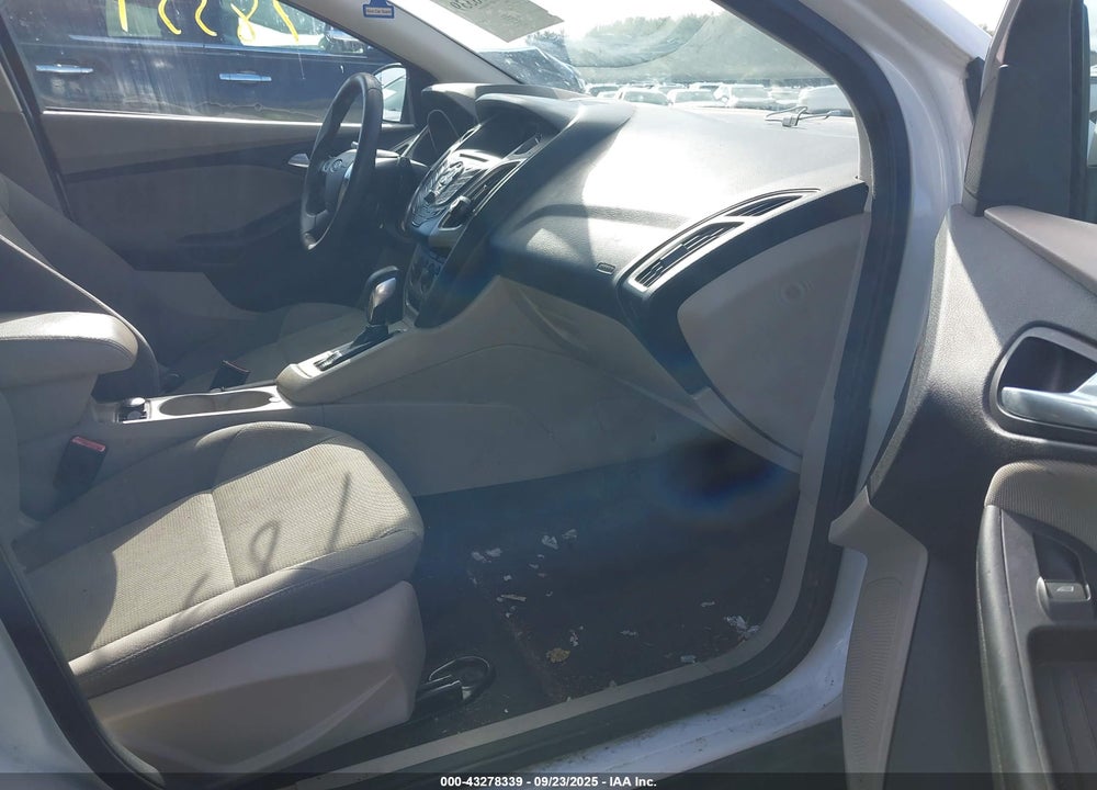 2012 FORD FOCUS VIN: 1FAHP3K27CL452504