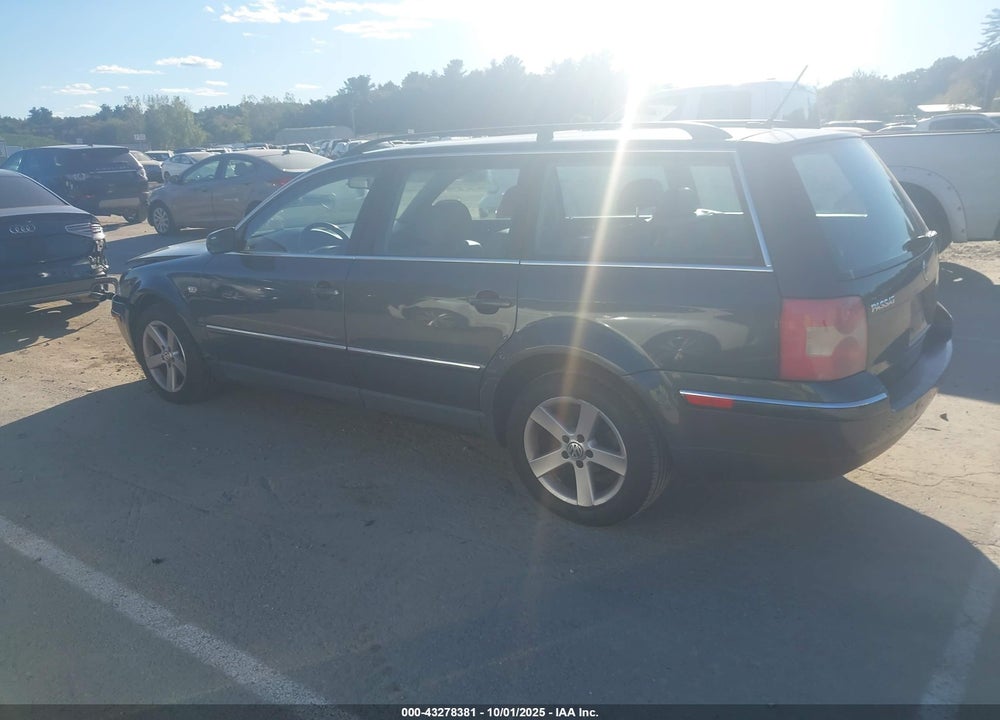 2004 VOLKSWAGEN PASSAT GLX VIN: WVWWH63B54E133607