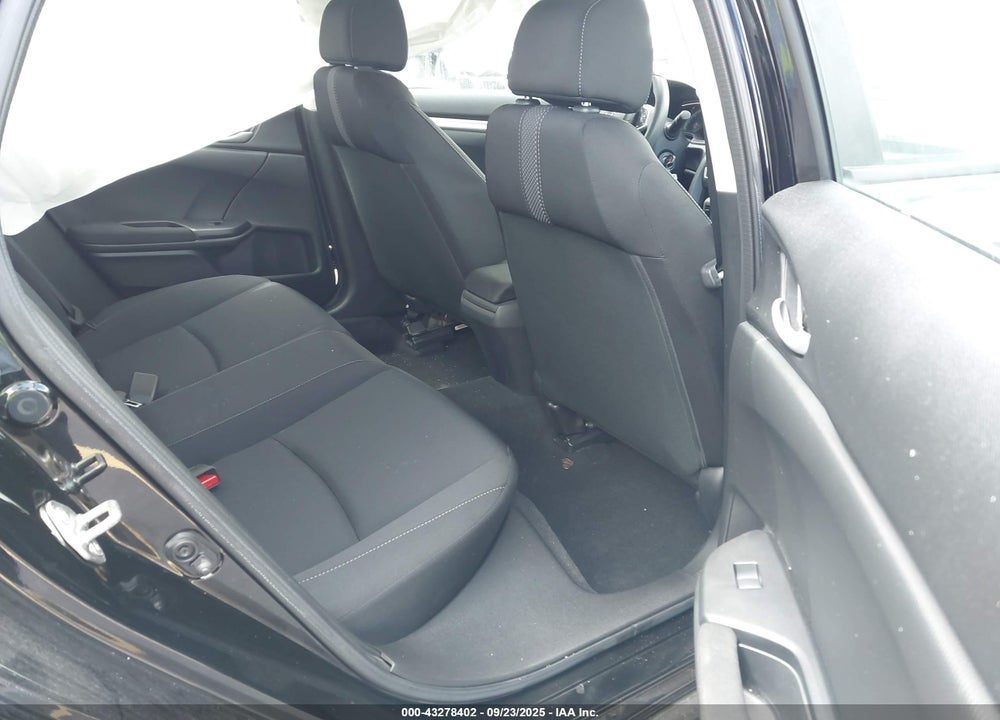 2020 HONDA CIVIC LX VIN: 2HGFC2F62LH538516