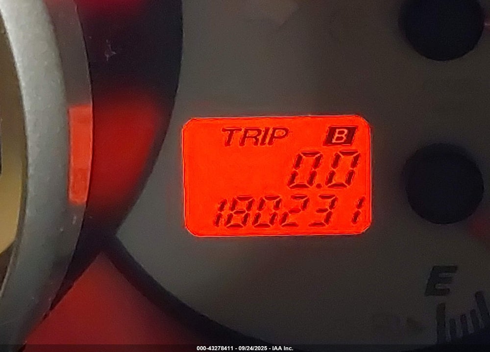 2008 MAZDA 3 VIN: JM1BK32F781850672