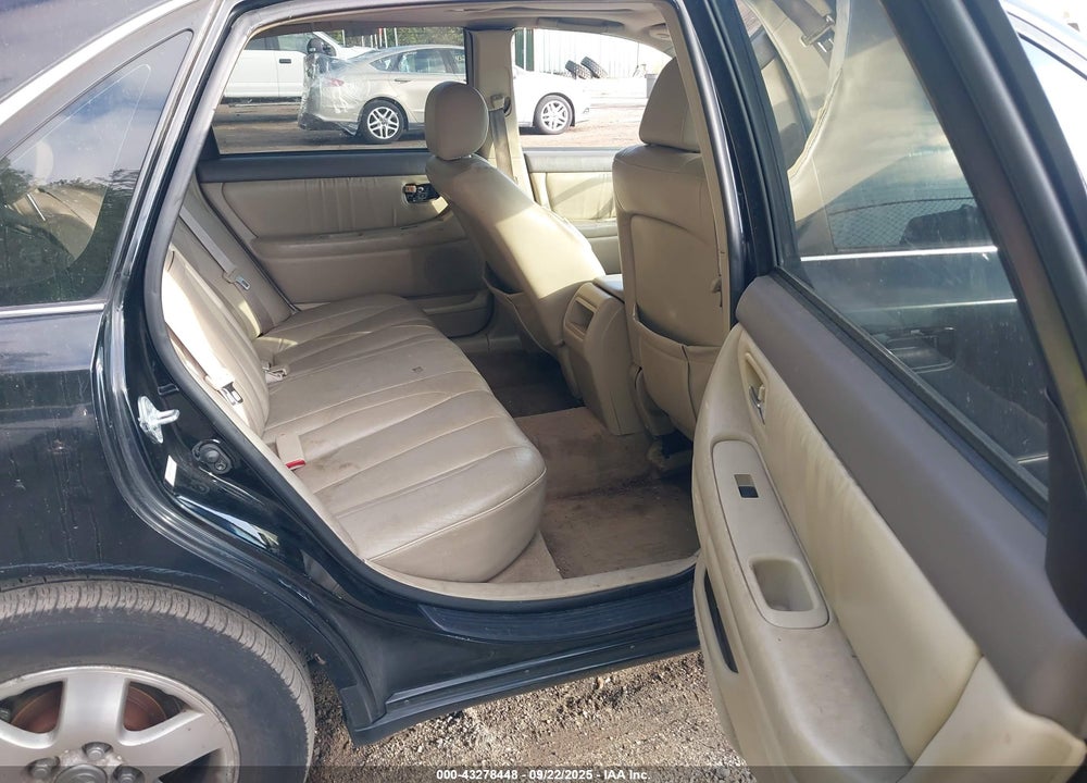 2001 TOYOTA AVALON XL VIN: 4T1BF28B91U144368