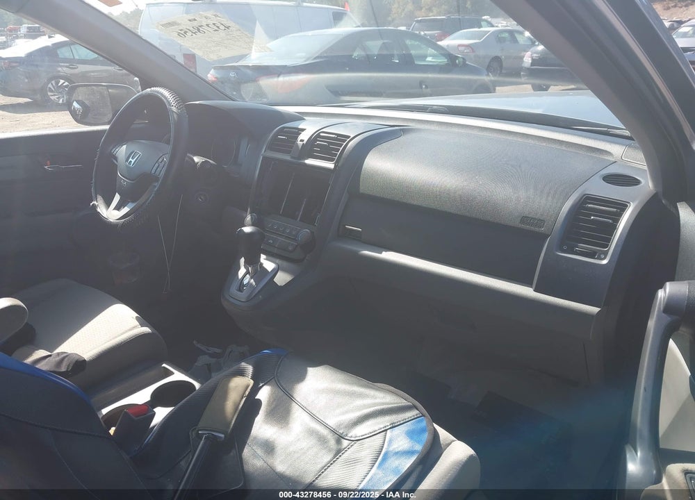 2008 HONDA CR-V VIN: JHLRE48598C002715