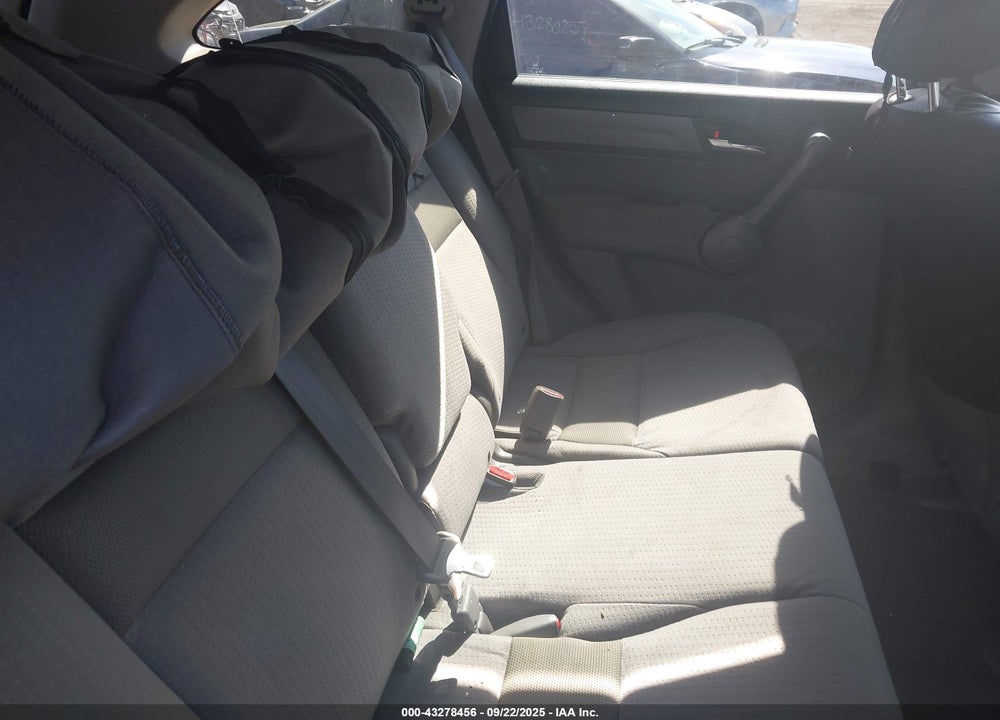2008 HONDA CR-V VIN: JHLRE48598C002715