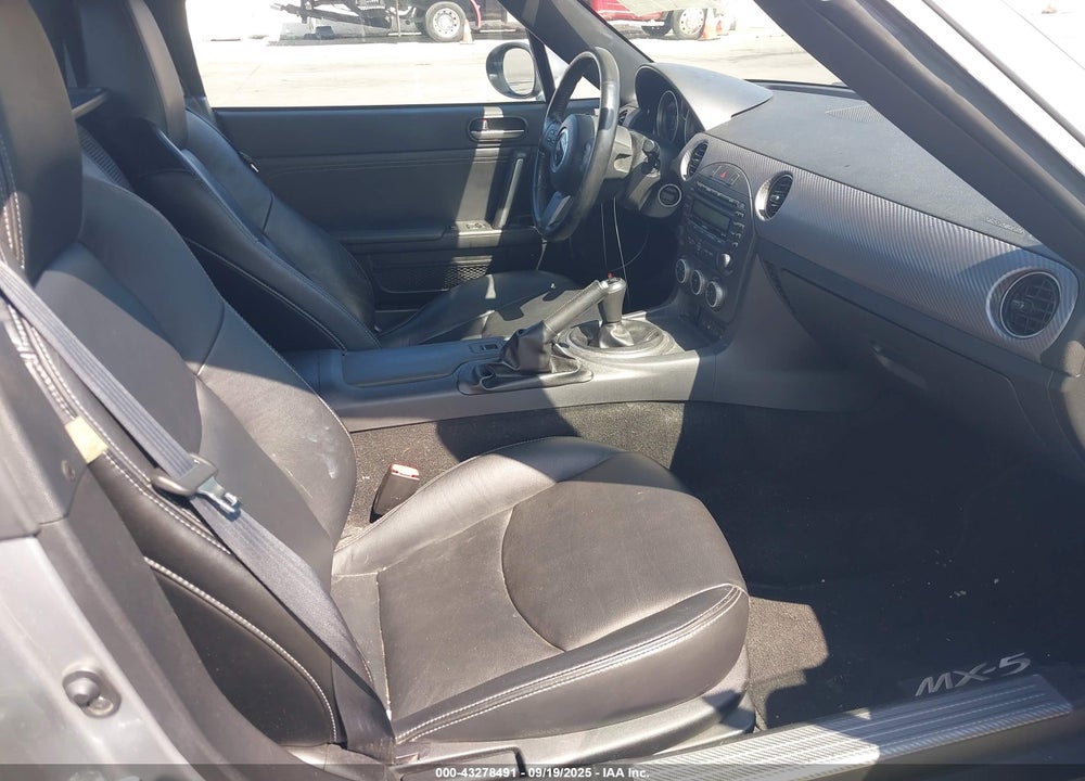 2013 MAZDA MX-5 MIATA VIN: JM1NC2PF3D0230494