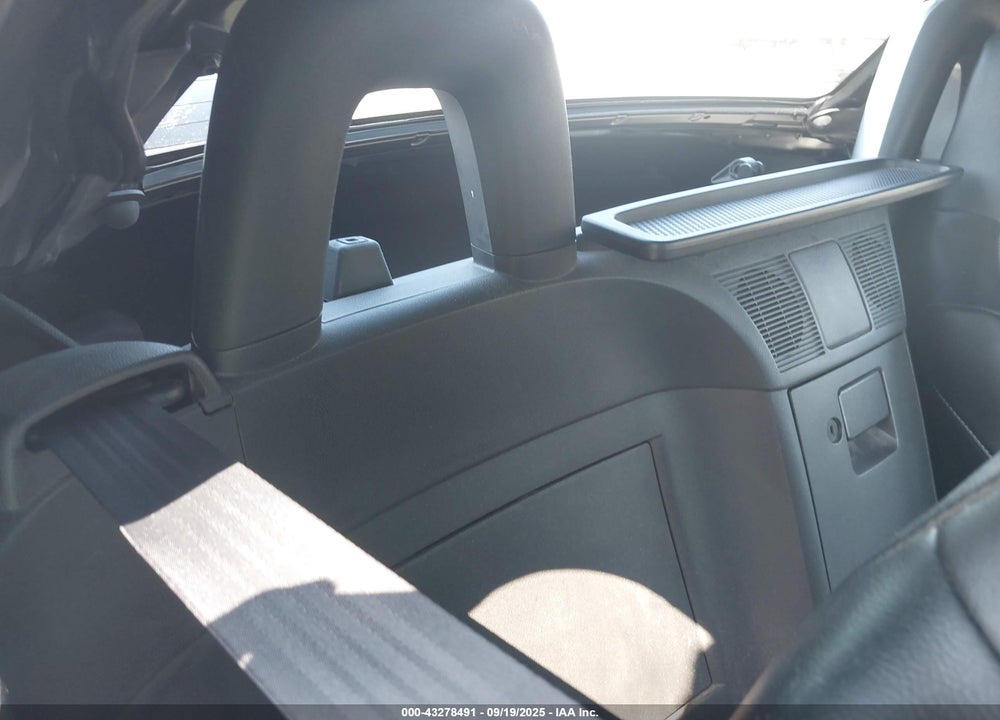 2013 MAZDA MX-5 MIATA VIN: JM1NC2PF3D0230494