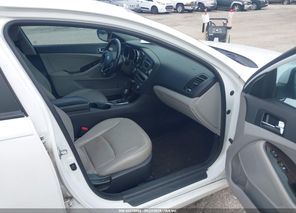 2012 KIA OPTIMA VIN: 5XXGN4A76CG084797