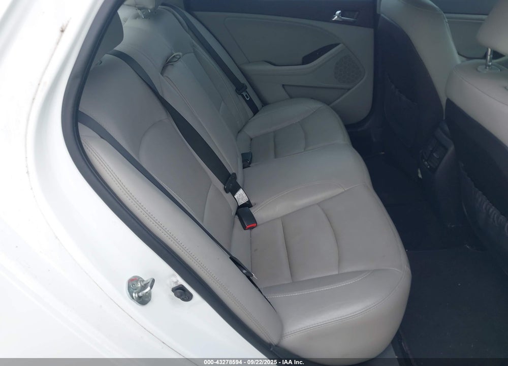 2012 KIA OPTIMA VIN: 5XXGN4A76CG084797