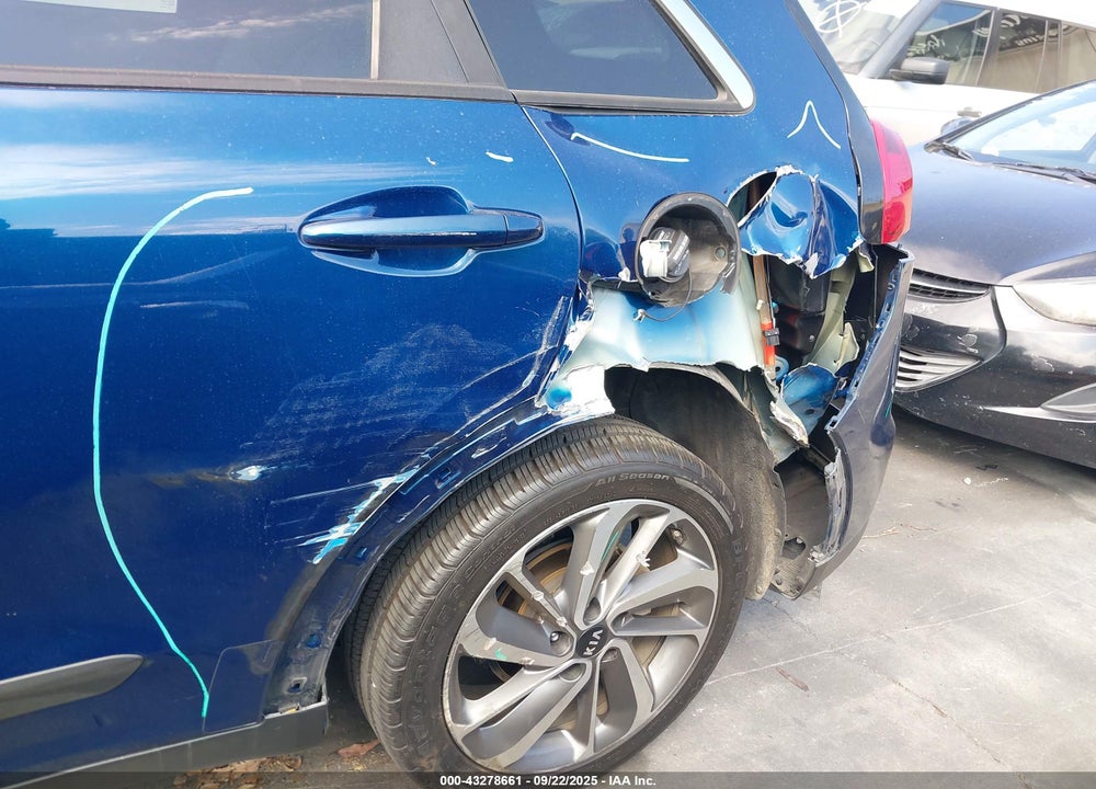2017 KIA NIRO VIN: KNDCE3LC6H5038143