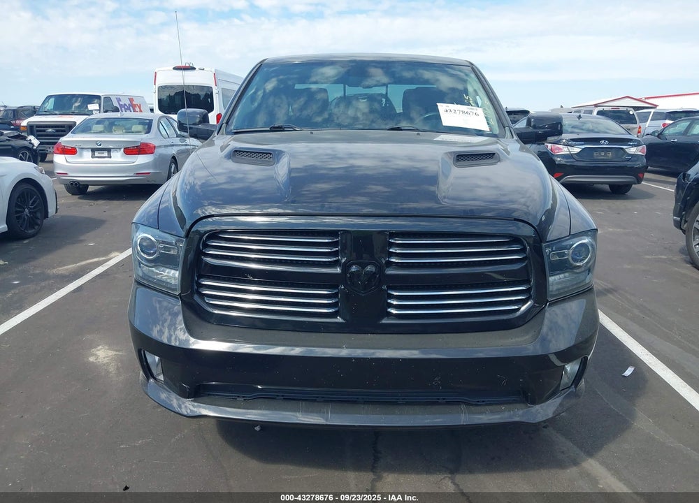 2016 RAM 1500 VIN: 1C6RR7MT6GS166863
