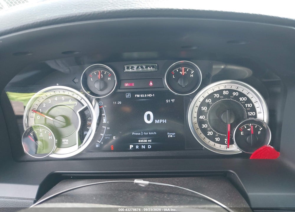 2016 RAM 1500 VIN: 1C6RR7MT6GS166863