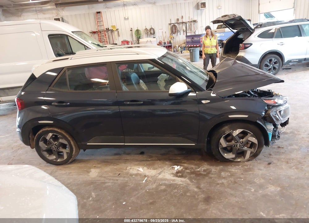 2023 HYUNDAI VENUE VIN: KMHRC8A36PU230372