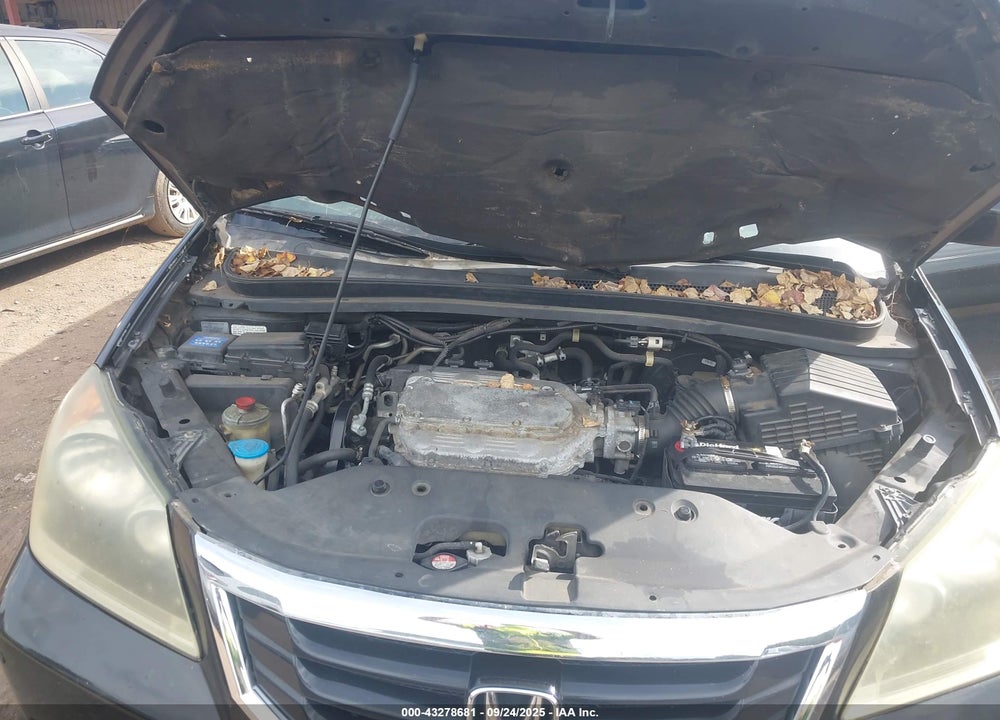 2008 HONDA ODYSSEY TOURING VIN: 5FNRL389X8B106035