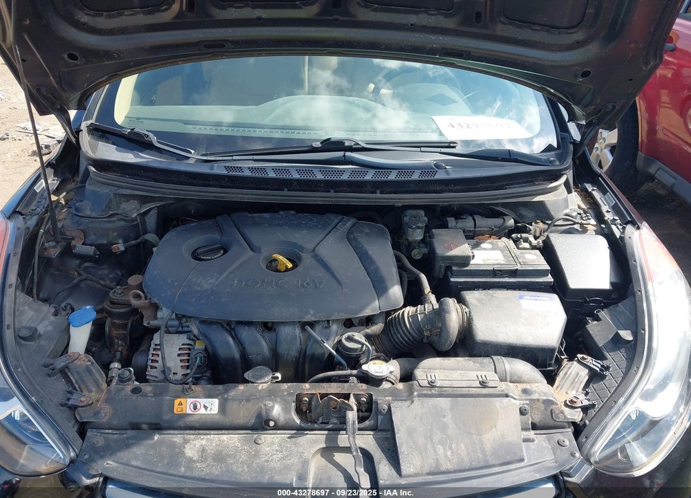2013 HYUNDAI ELANTRA VIN: KMHDH4AE9DU854524