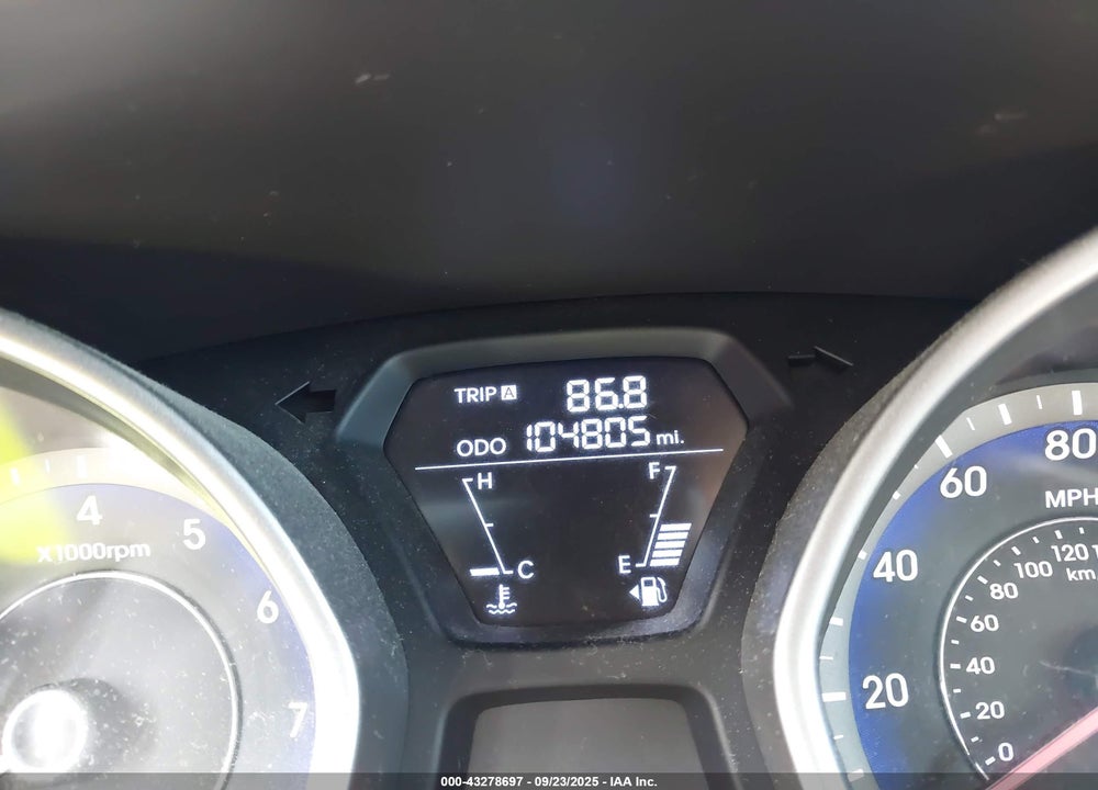2013 HYUNDAI ELANTRA VIN: KMHDH4AE9DU854524