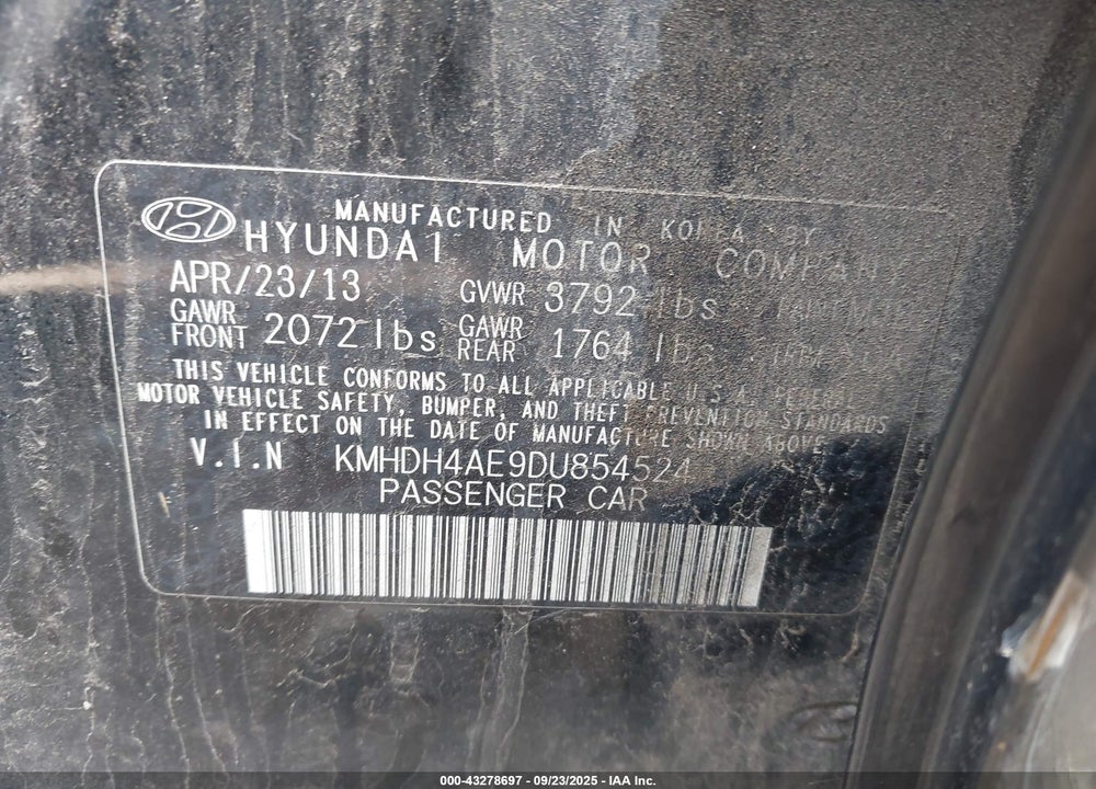 2013 HYUNDAI ELANTRA VIN: KMHDH4AE9DU854524