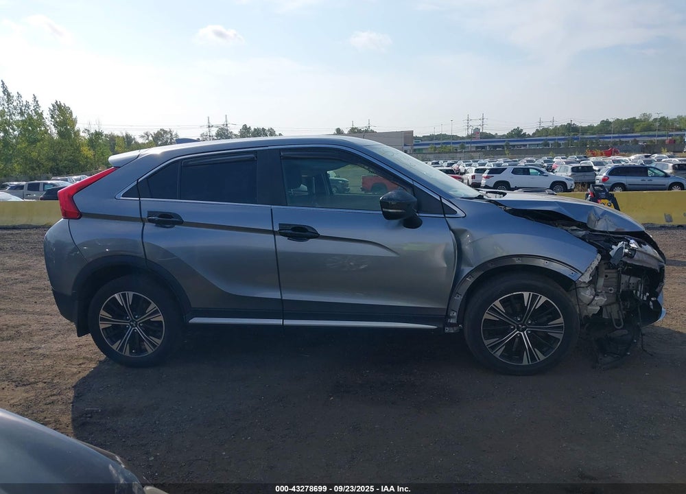 2018 MITSUBISHI ECLIPSE CROSS SE/SEL VIN: JA4AT5AA8JZ069574