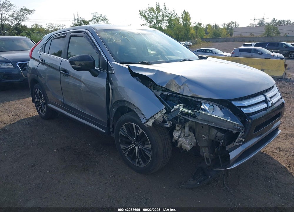 2018 MITSUBISHI ECLIPSE CROSS SE/SEL VIN: JA4AT5AA8JZ069574