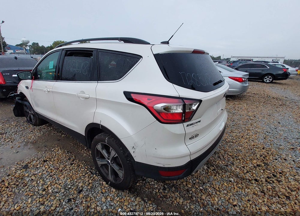 2017 FORD ESCAPE VIN: 1FMCU0GD5HUB98441