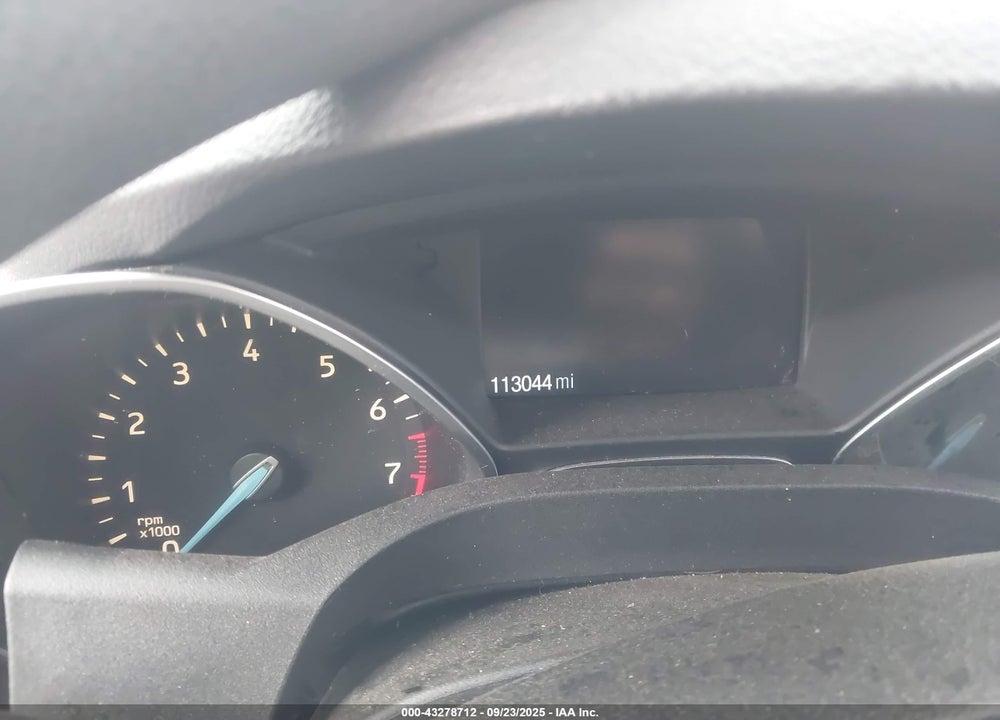 2017 FORD ESCAPE VIN: 1FMCU0GD5HUB98441