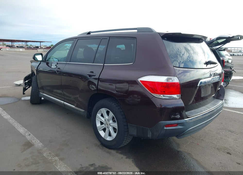 2012 TOYOTA HIGHLANDER VIN: 5TDBK3EH2CS107166