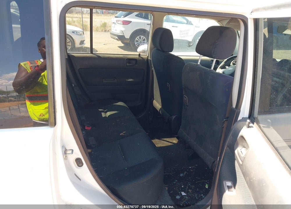 2006 SCION XB VIN: JTLKT324964110214
