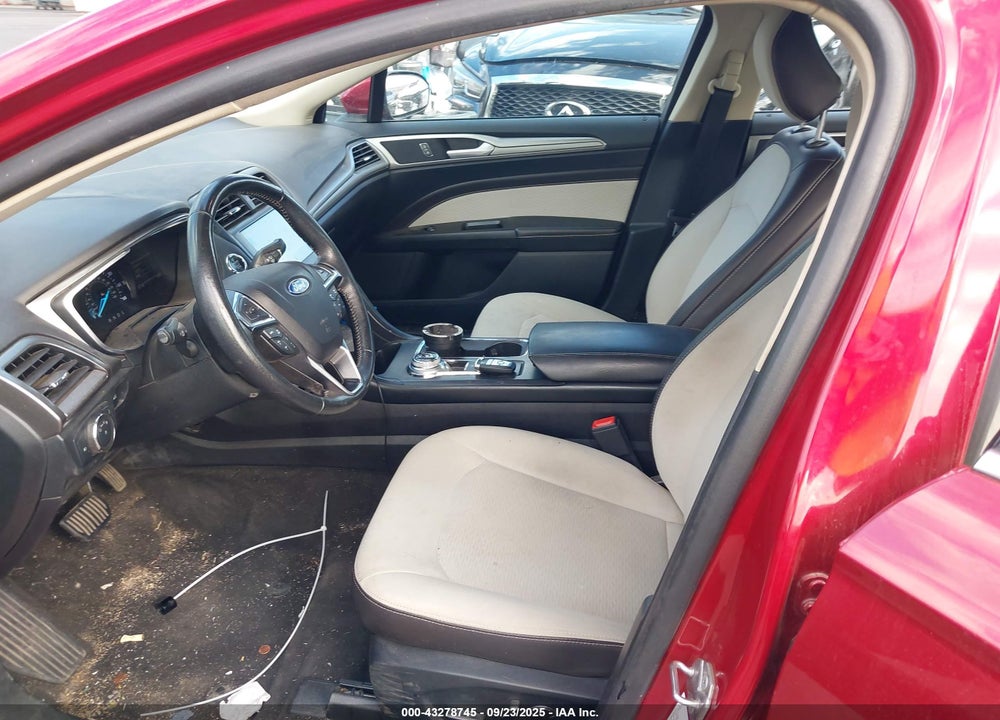 2020 FORD FUSION VIN: 3FA6P0HD4LR222323