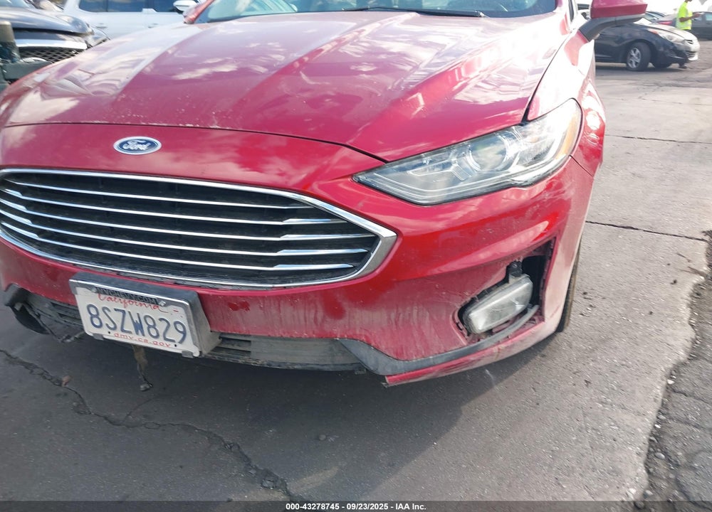 2020 FORD FUSION VIN: 3FA6P0HD4LR222323