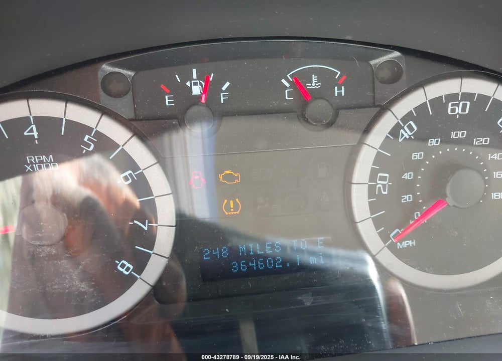 2011 FORD ESCAPE XLS VIN: 1FMCU0C79BKA87524