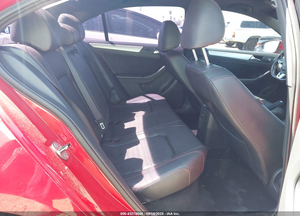 2012 VOLKSWAGEN JETTA VIN: 3VW4A7AJ3CM375376