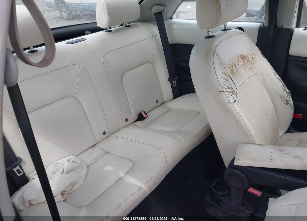 2008 VOLKSWAGEN BEETLE VIN: 3VWFG31CX8M522916