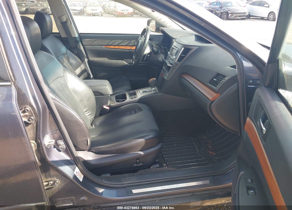 2014 SUBARU OUTBACK VIN: 4S4BRBLCXE3327720