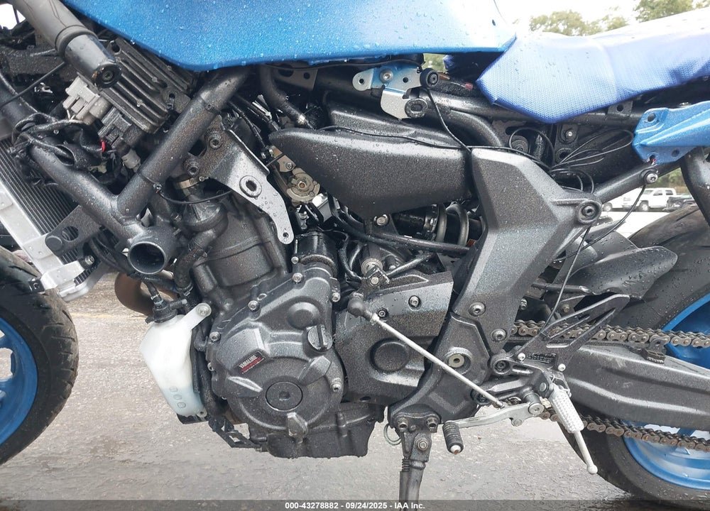 2023 YAMAHA YZFR7 VIN: JYARM38E2PA006217