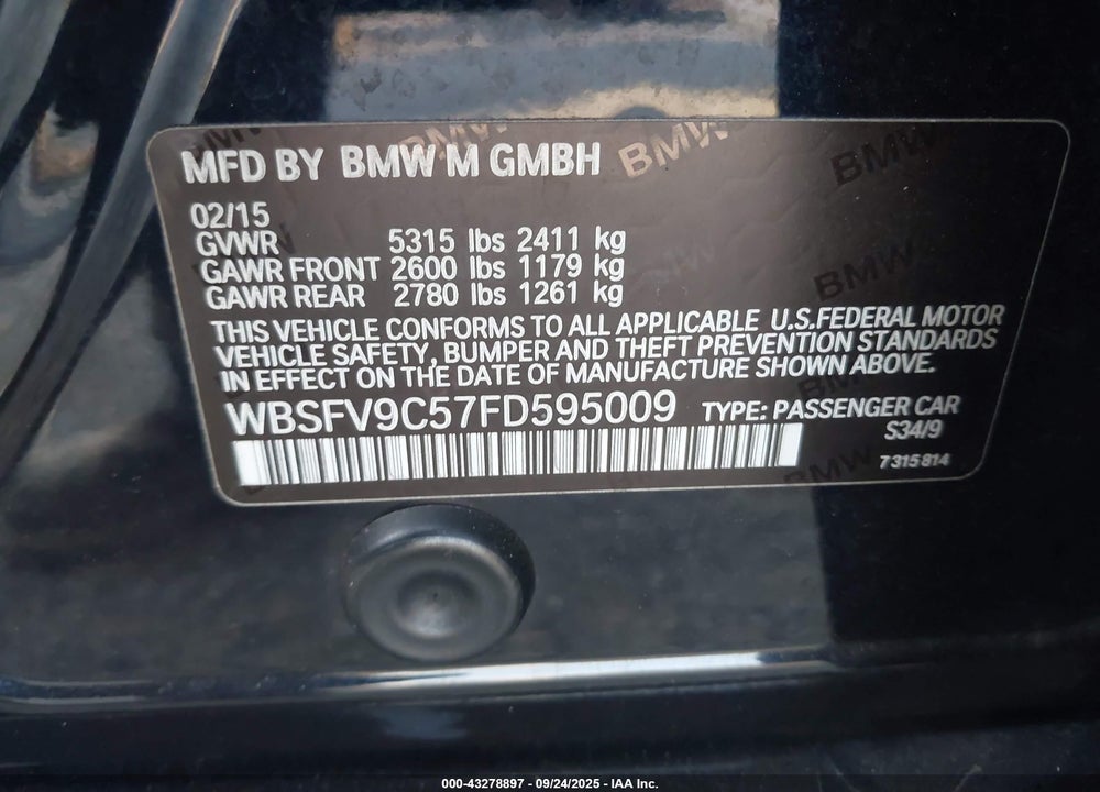 2015 BMW M5 VIN: WBSFV9C57FD595009