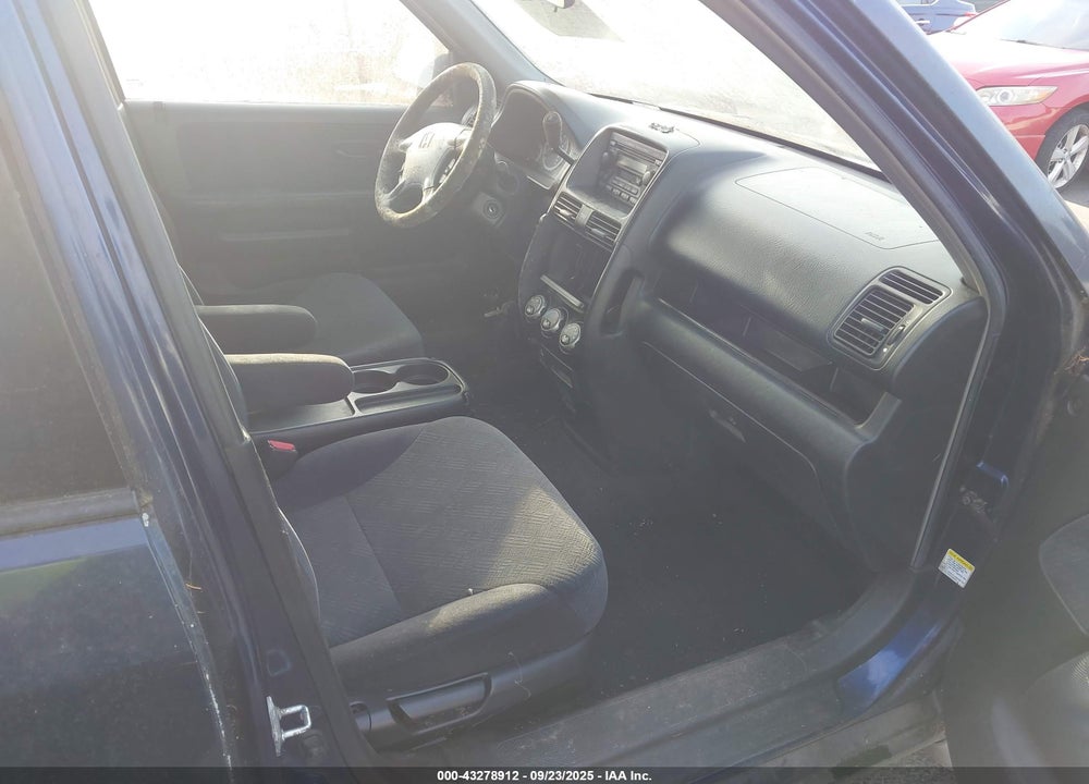 2005 HONDA CR-V EX VIN: SHSRD78825U327970