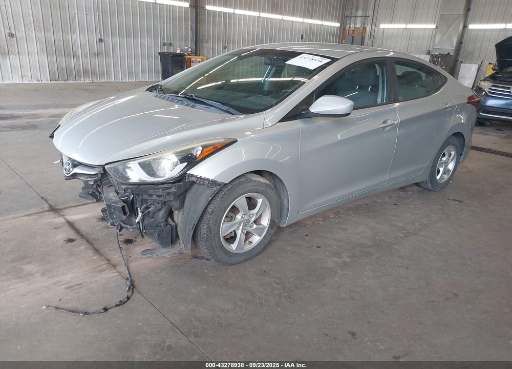 2014 HYUNDAI ELANTRA VIN: 5NPDH4AE3EH488236