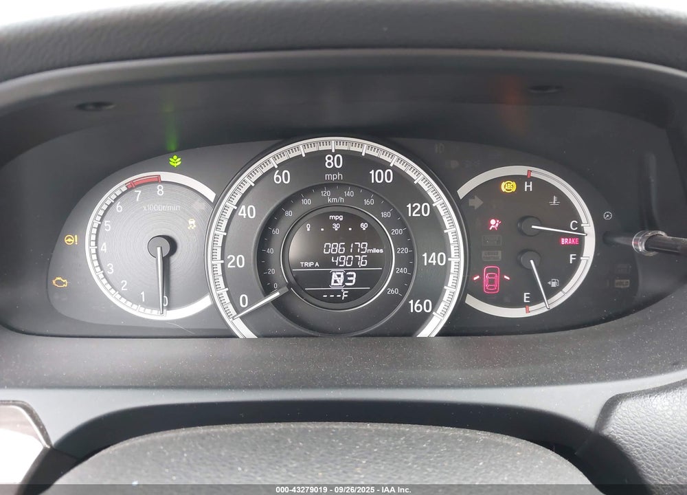 2016 HONDA ACCORD VIN: 1HGCR2F76GA068571