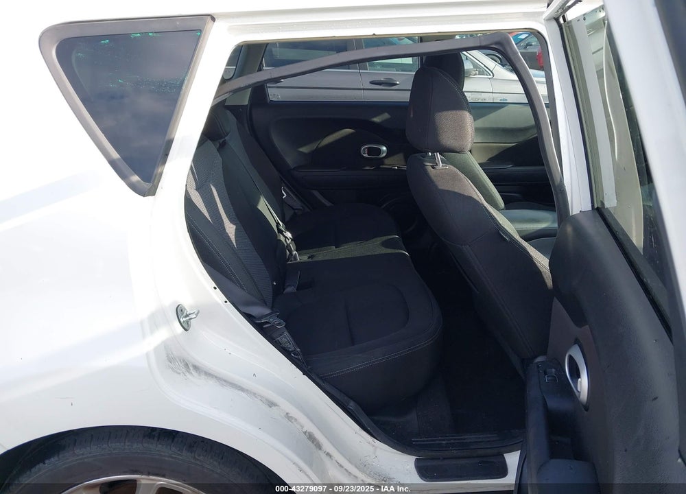 2018 KIA SOUL VIN: KNDJP3A52J7558923