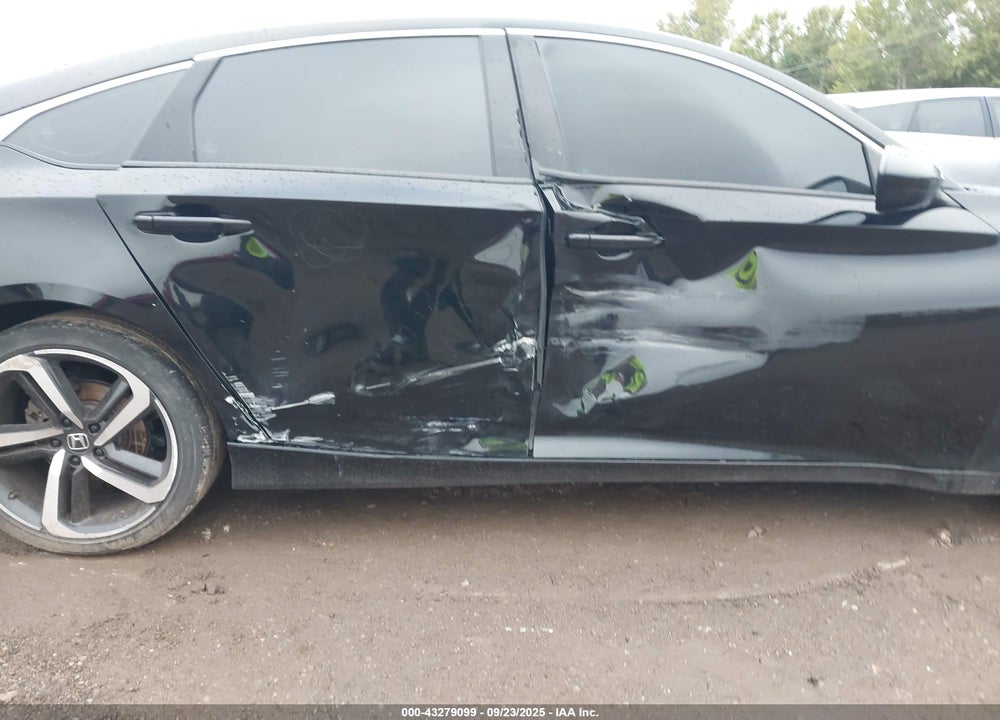 2019 HONDA ACCORD VIN: 1HGCV1F3XKA171794