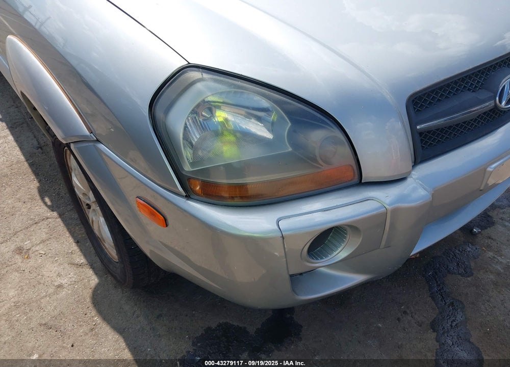 2007 HYUNDAI TUCSON VIN: KM8JN12D17U625128