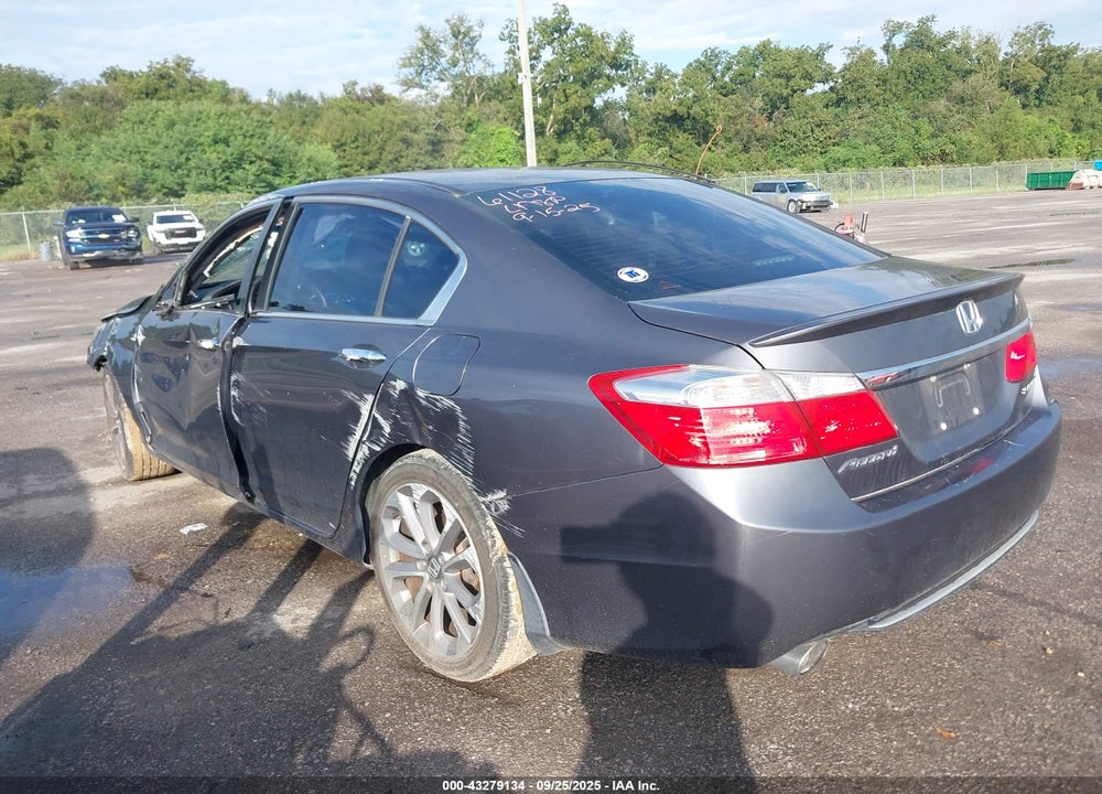 2013 HONDA ACCORD SPORT VIN: 1HGCR2F55DA072881