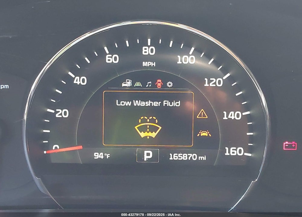 2017 KIA SORENTO 3.3L LX VIN: 5XYPG4A53HG301332